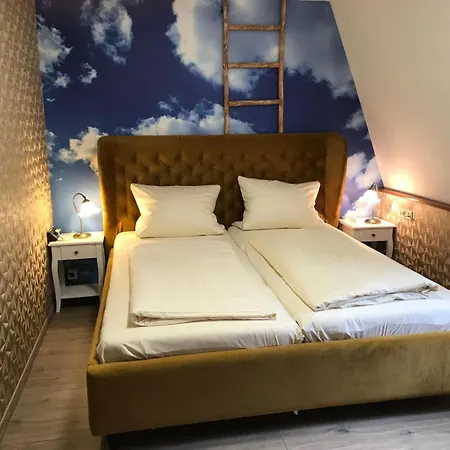 & Restaurant Sonnenhoefle Hotell Sommerhausen