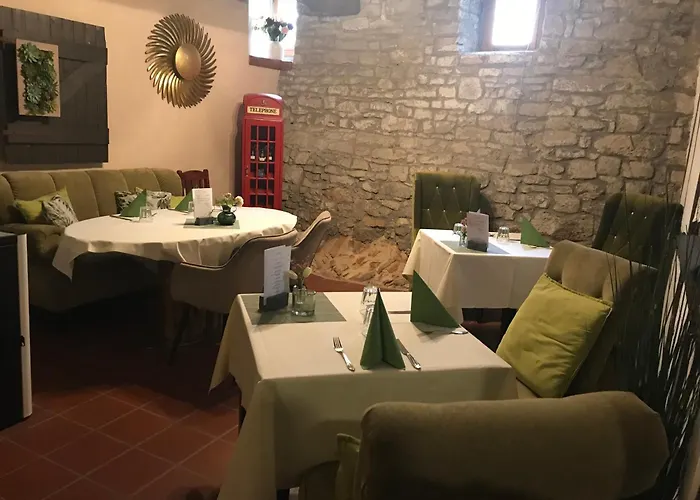 & Restaurant Sonnenhoefle 3* שומרהאוזן