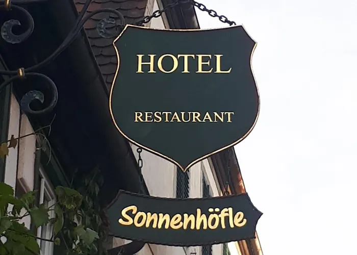 & Restaurant Sonnenhoefle שומרהאוזן